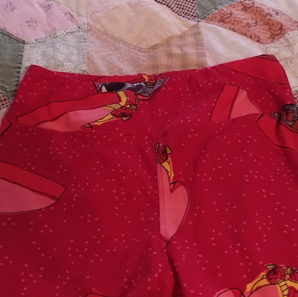 Valentines Leggings - Picture 3 of 4